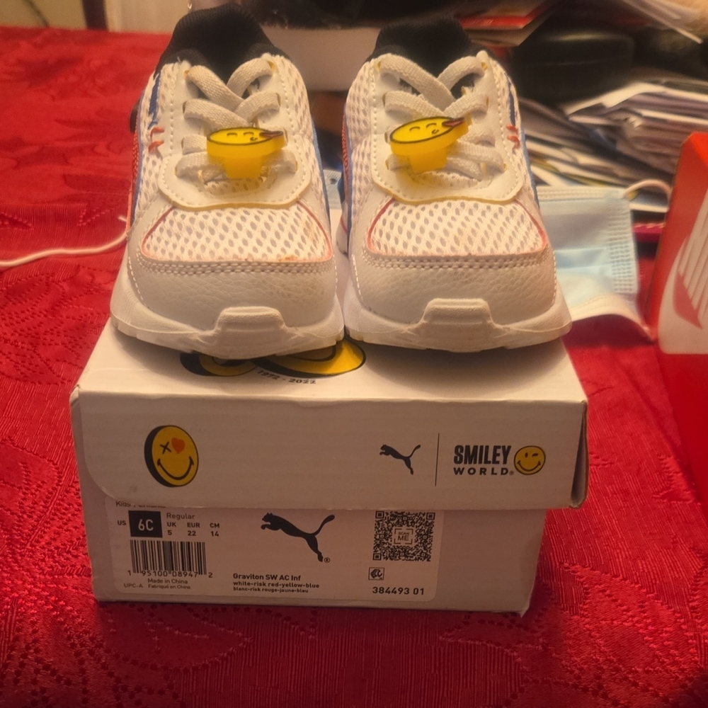 Puma Kids White and Black Smiley Sneakers